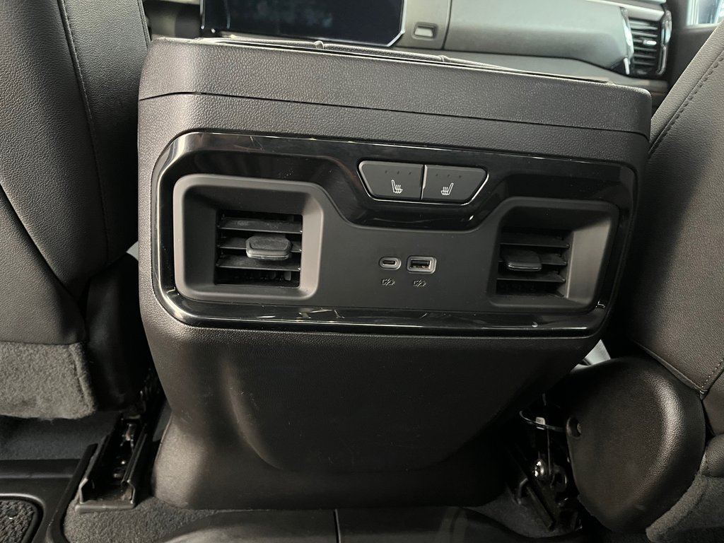 GMC Sierra 1500 AT4 2023 à Amos, Québec - 13 - w1024h768px