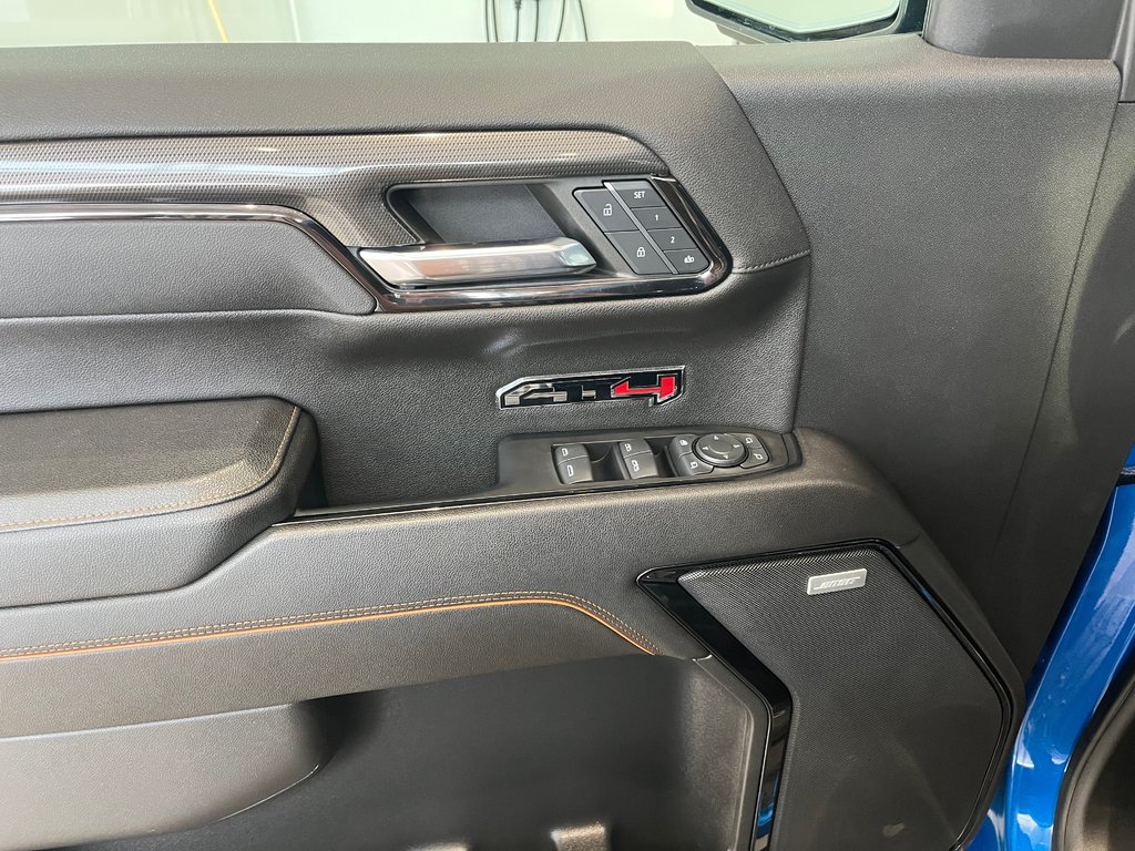 GMC Sierra 1500 AT4 2023 à Amos, Québec - 15 - w1024h768px