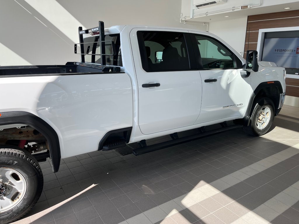 2022 GMC Sierra 2500HD Pro in Amos, Quebec - 4 - w1024h768px