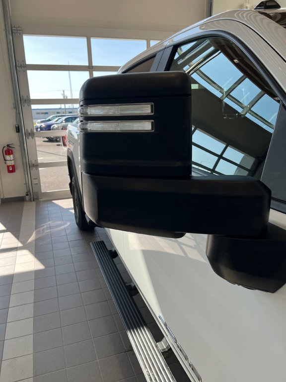 2022 GMC Sierra 2500HD Pro in Amos, Quebec - 7 - w1024h768px