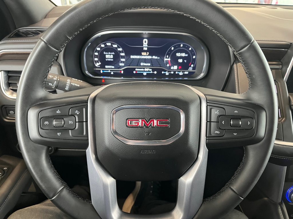 2023 GMC Yukon XL SLE in Amos, Quebec - 23 - w1024h768px