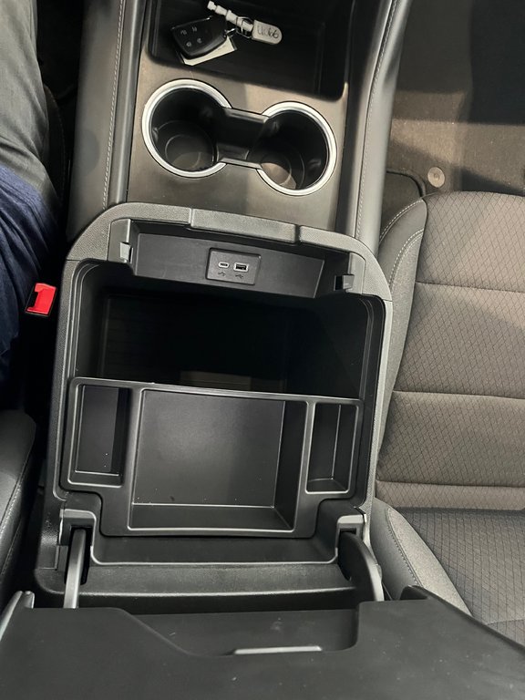 2023 GMC Yukon XL SLE in Amos, Quebec - 22 - w1024h768px