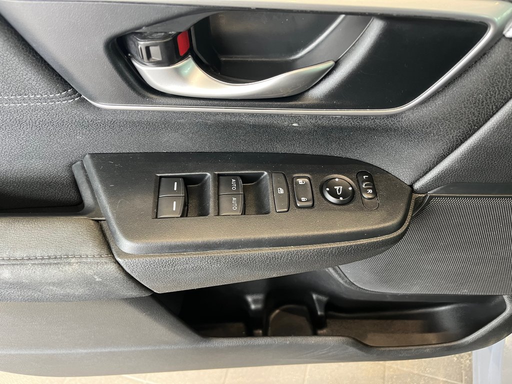 2021 Honda CR-V Sport in Amos, Quebec - 9 - w1024h768px