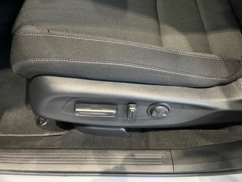 2026 Honda CR-V Sport in Amos, Quebec - 12 - w1024h768px