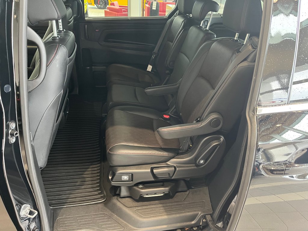 Honda Odyssey Black Edition 2024 à Amos, Québec - 10 - w1024h768px