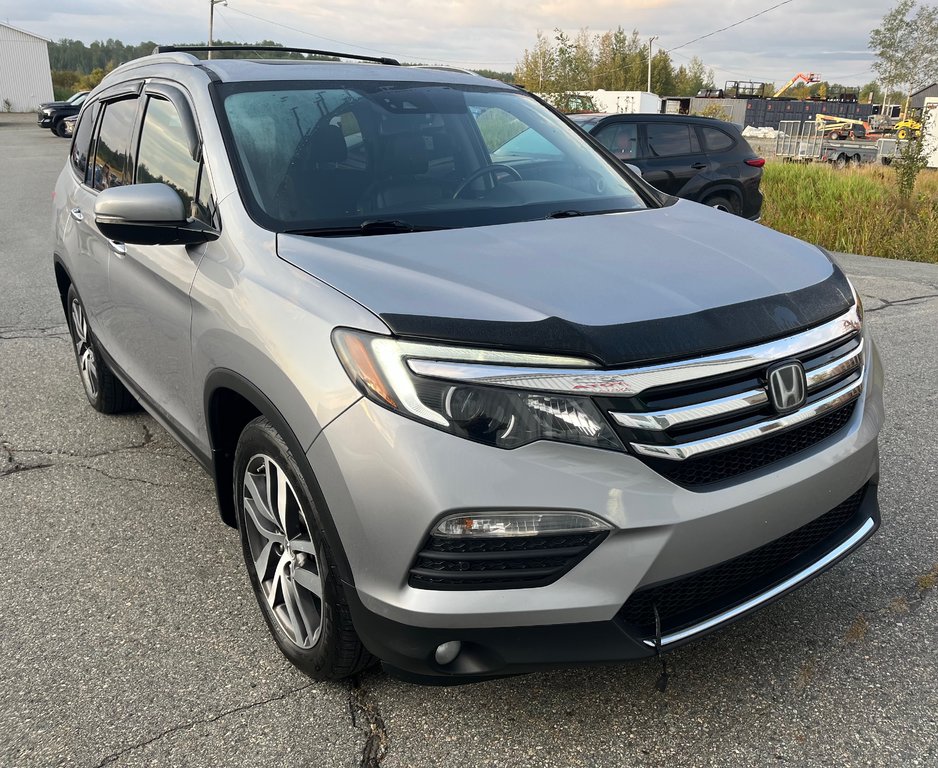 2016  Pilot Touring in Amos, Quebec - 1 - w1024h768px