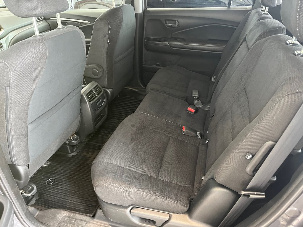 Honda Pilot EX 2018 à Amos, Québec - 12 - w1024h768px