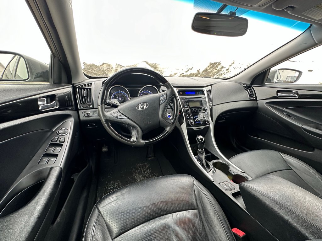 2012  Sonata * VERSION Limited * in Amos, Quebec - 16 - w1024h768px