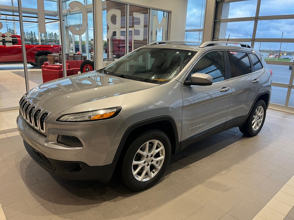 Jeep Cherokee North 2016 à Amos, Québec - 9 - w1024h768px