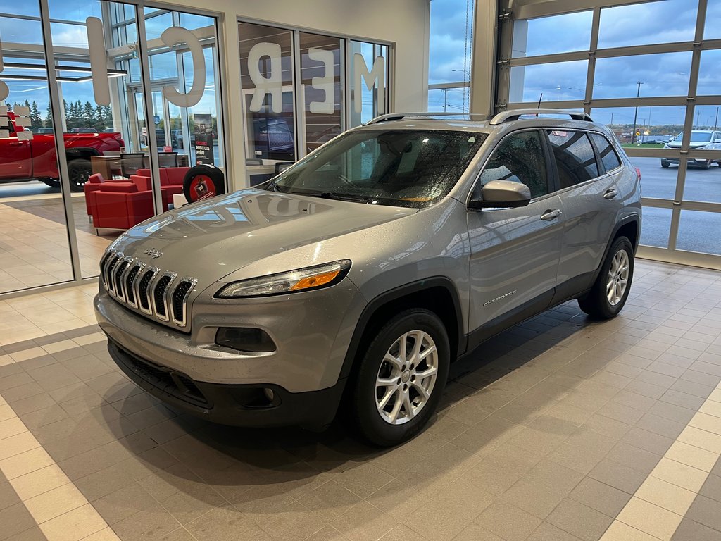 Jeep Cherokee North 2016 à Amos, Québec - 3 - w1024h768px