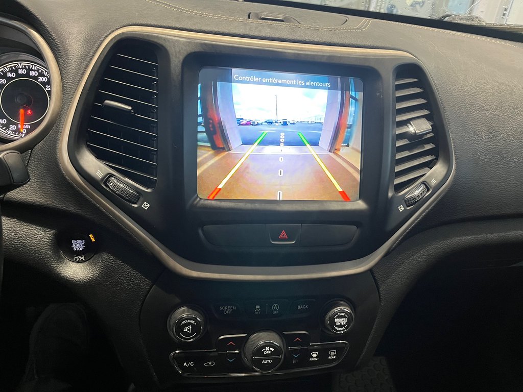 Jeep Cherokee North 2016 à Amos, Québec - 19 - w1024h768px