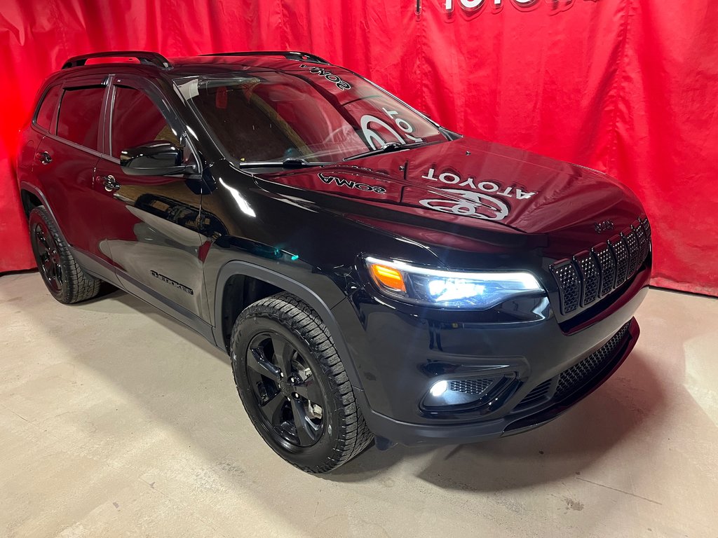 Cherokee Altitude 2022 à Amos, Québec - 1 - w1024h768px