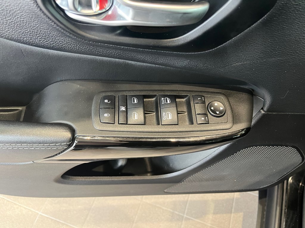 Jeep Cherokee Altitude 2022 à Amos, Québec - 16 - w1024h768px