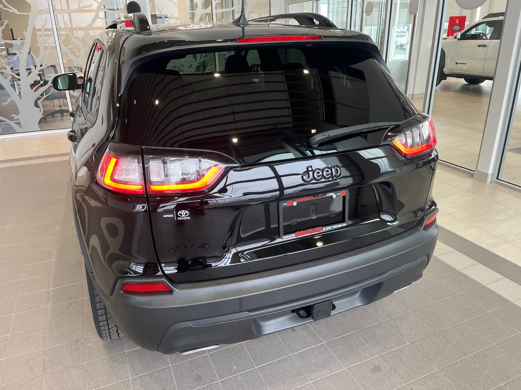 Jeep Cherokee Altitude 2022 à Amos, Québec - 7 - w1024h768px