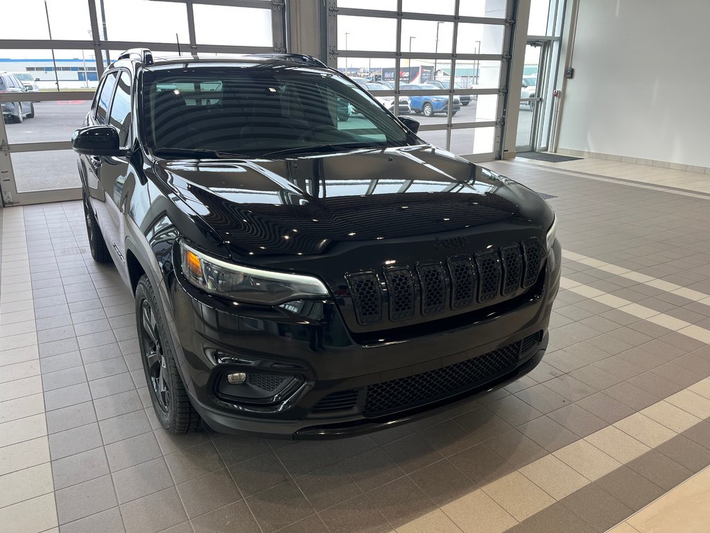 Jeep Cherokee Altitude 2022 à Amos, Québec - 2 - w1024h768px