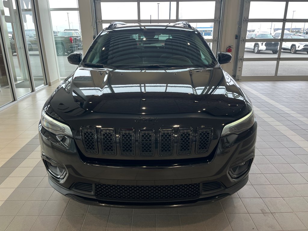 Jeep Cherokee Altitude 2022 à Amos, Québec - 3 - w1024h768px