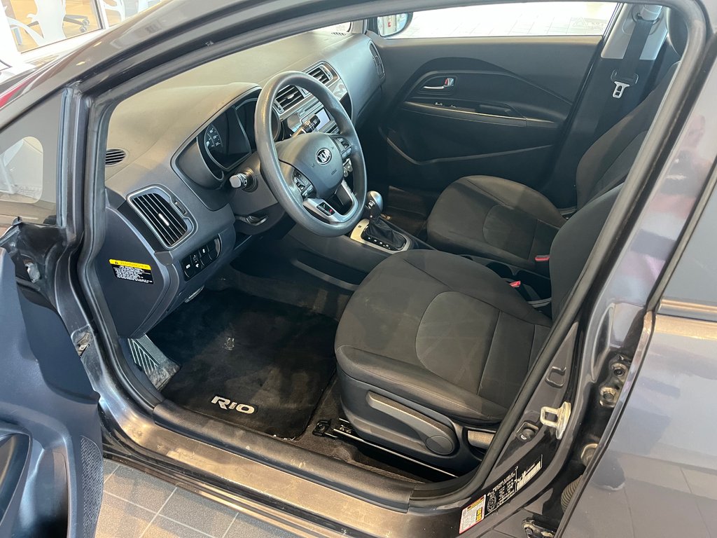 2016 Kia Rio LX in Amos, Quebec - 7 - w1024h768px