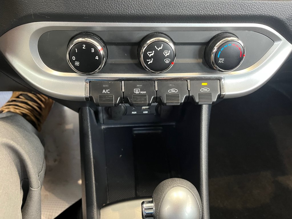 2016 Kia Rio LX in Amos, Quebec - 13 - w1024h768px