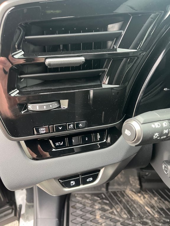 2026 Lexus RX 350 in Amos, Quebec - 10 - w1024h768px