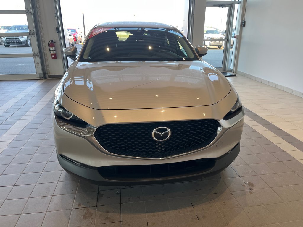 Mazda CX-30 GS 2023 à Amos, Québec - 2 - w1024h768px