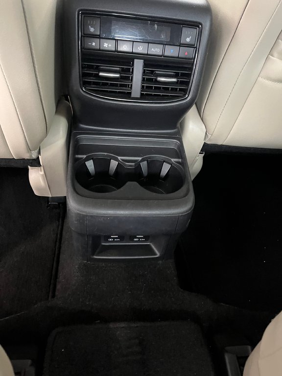 Mazda CX-9 GS-L 2023 à Amos, Québec - 8 - w1024h768px