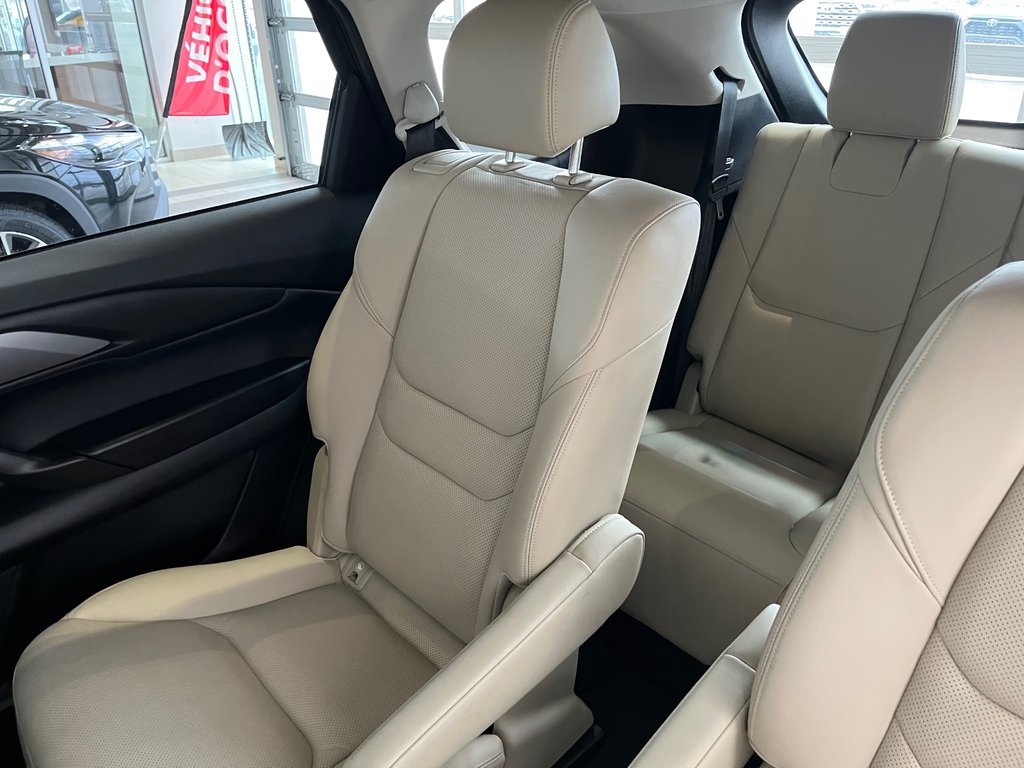 Mazda CX-9 GS-L 2023 à Amos, Québec - 7 - w1024h768px