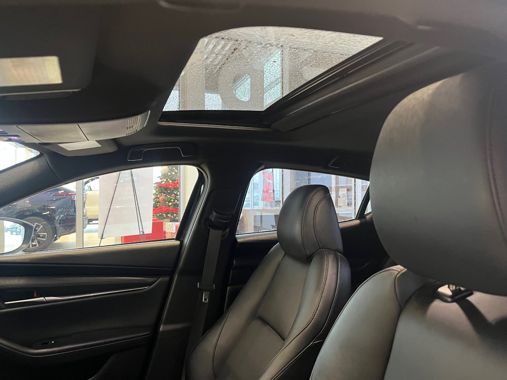 2019 Mazda 3 Sport GS in Amos, Quebec - 18 - w1024h768px