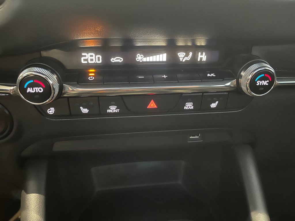 2019 Mazda 3 Sport GS in Amos, Quebec - 22 - w1024h768px