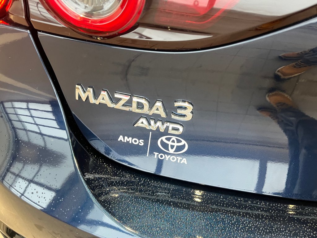 2019 Mazda 3 Sport GS in Amos, Quebec - 9 - w1024h768px