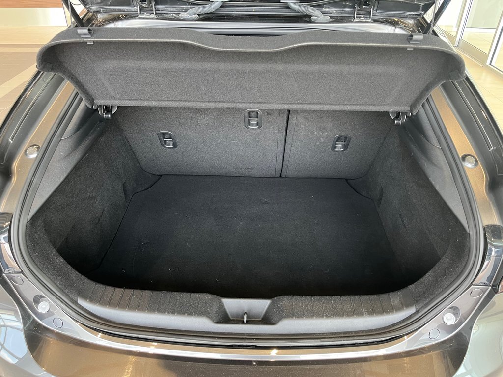 Mazda 3 Sport GT w/Turbo 2021 à Amos, Québec - 22 - w1024h768px