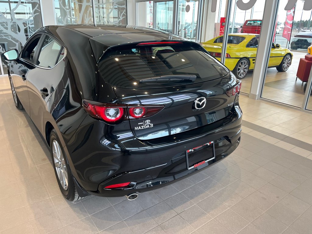 2025 Mazda 3 Sport GX in Amos, Quebec - 5 - w1024h768px