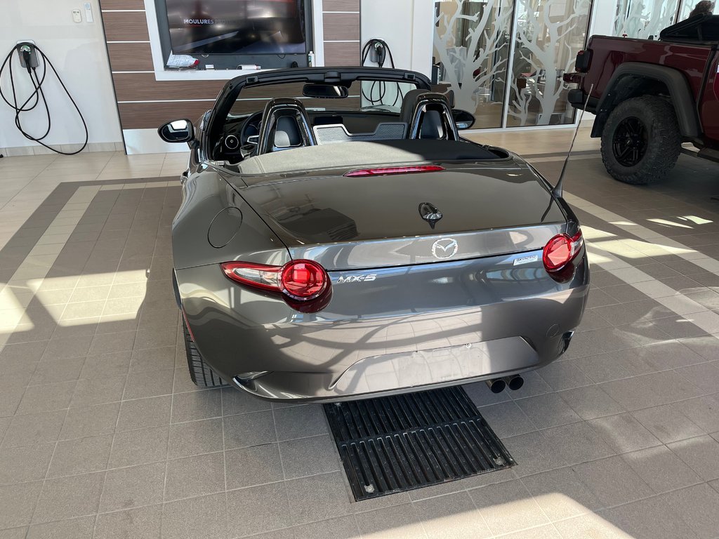 2018 Mazda MX-5 GT in Amos, Quebec - 7 - w1024h768px
