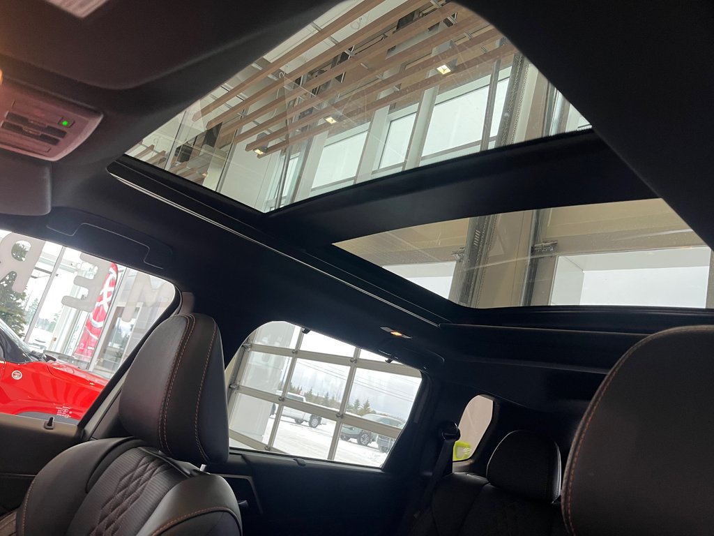 2025 Mitsubishi Outlander Plug-In Hybrid GT-PREMIUM in Amos, Quebec - 16 - w1024h768px