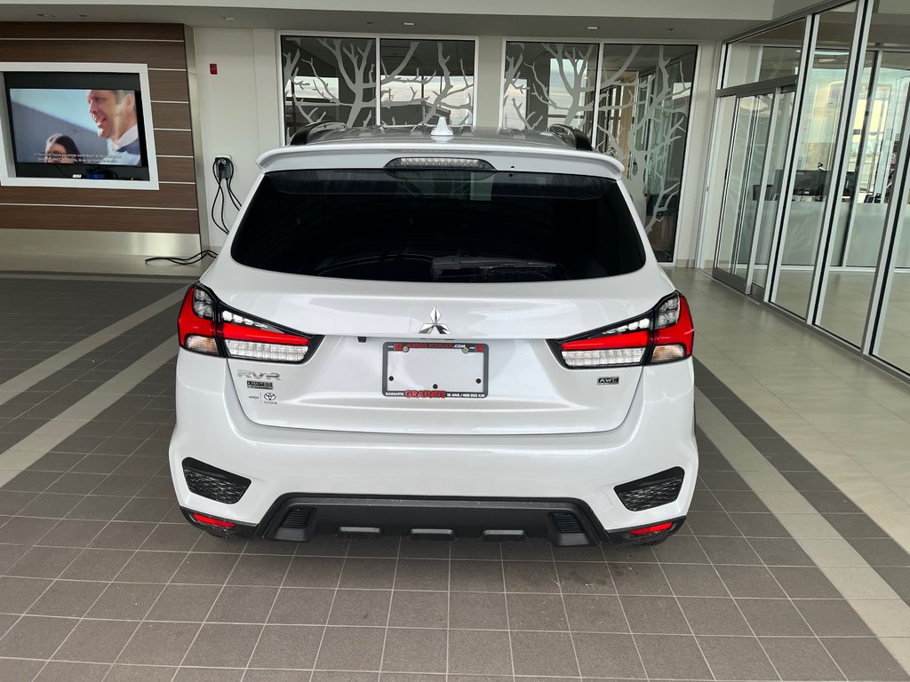 2023 Mitsubishi RVR SE in Amos, Quebec - 7 - w1024h768px