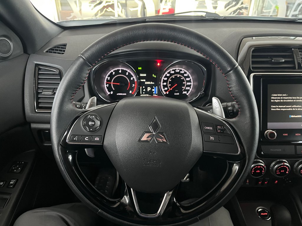 2023 Mitsubishi RVR SE in Amos, Quebec - 16 - w1024h768px