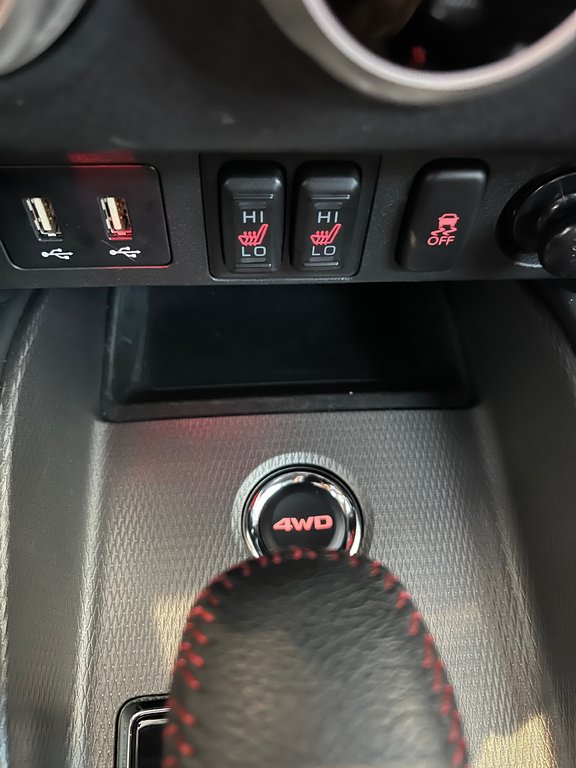 Mitsubishi RVR  2023 à Amos, Québec - 20 - w1024h768px