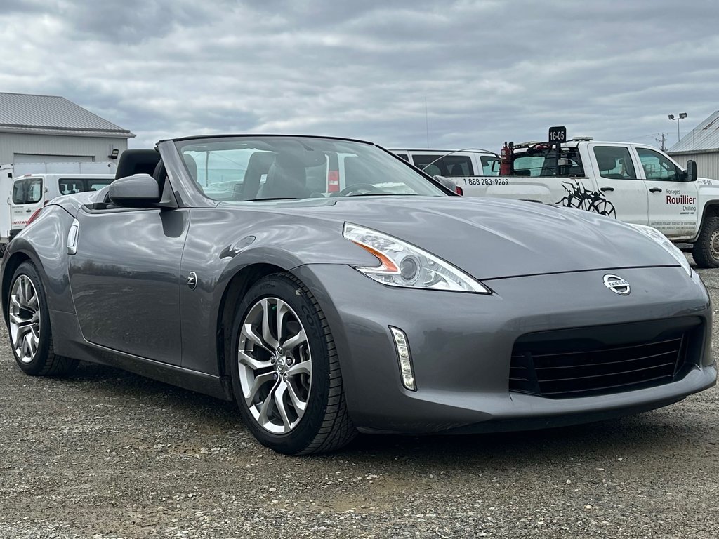 370Z * CABRIOLET  * INTÉRIEUR DE CUIR * 2014 à Amos, Québec - 30 - w1024h768px