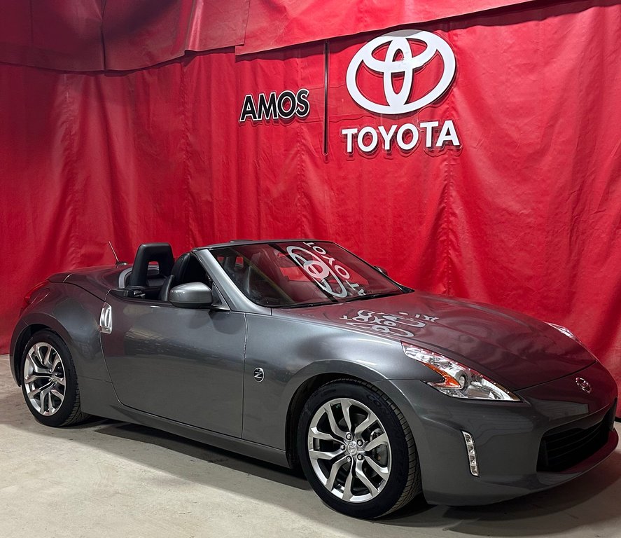 370Z * CABRIOLET  * INTÉRIEUR DE CUIR * 2014 à Amos, Québec - 17 - w1024h768px