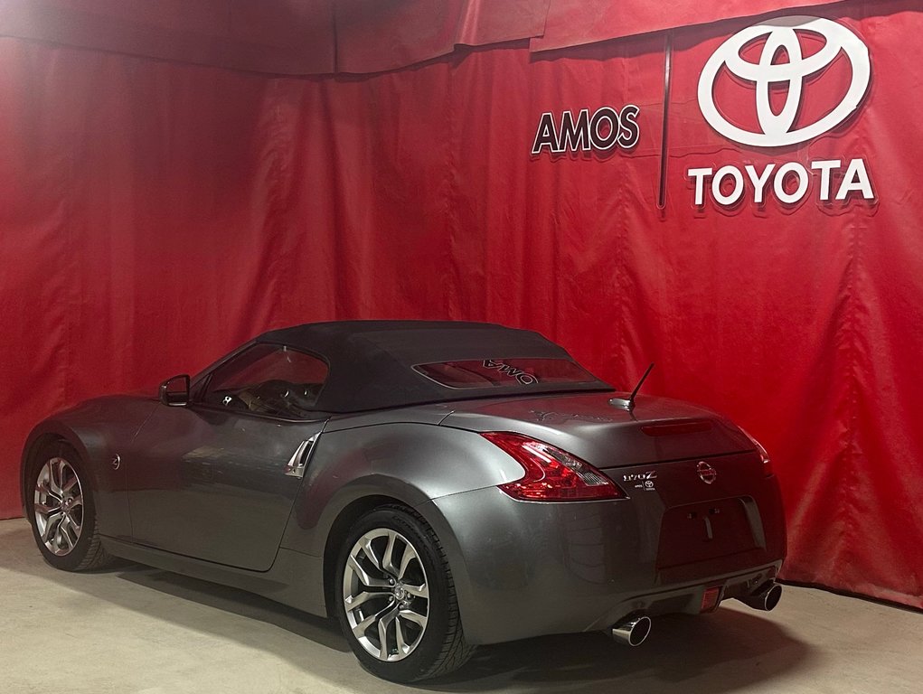 370Z * CABRIOLET  * INTÉRIEUR DE CUIR * 2014 à Amos, Québec - 11 - w1024h768px