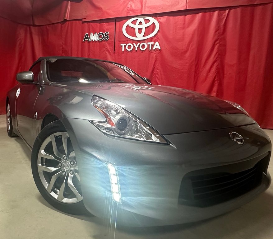 370Z * CABRIOLET  * INTÉRIEUR DE CUIR * 2014 à Amos, Québec - 7 - w1024h768px