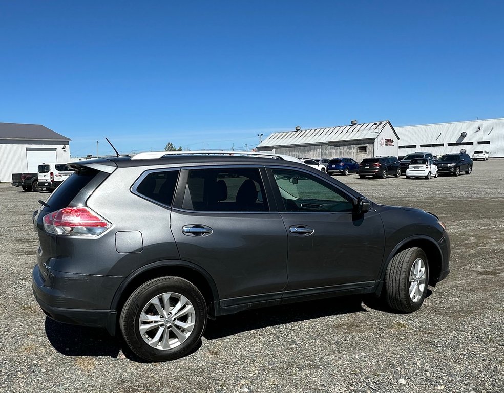 2014  Rogue * VERSION SV * AWD * in Amos, Quebec - 27 - w1024h768px