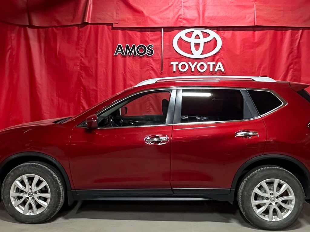 2019  Rogue * VERSION SV * AWD * in Amos, Quebec - 3 - w1024h768px