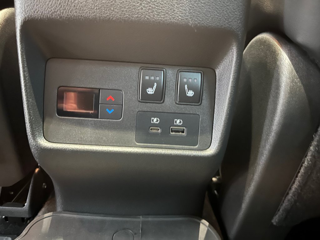 2022 Nissan Rogue Platinum in Amos, Quebec - 11 - w1024h768px