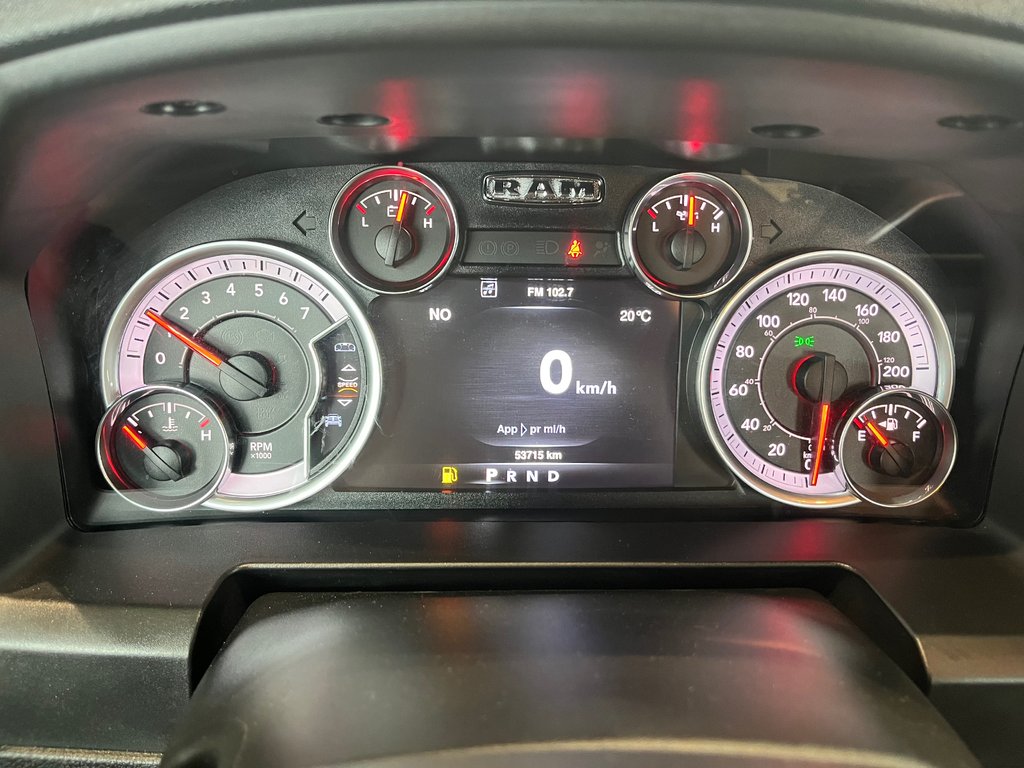 2021 Ram 1500 Classic SLT in Amos, Quebec - 13 - w1024h768px