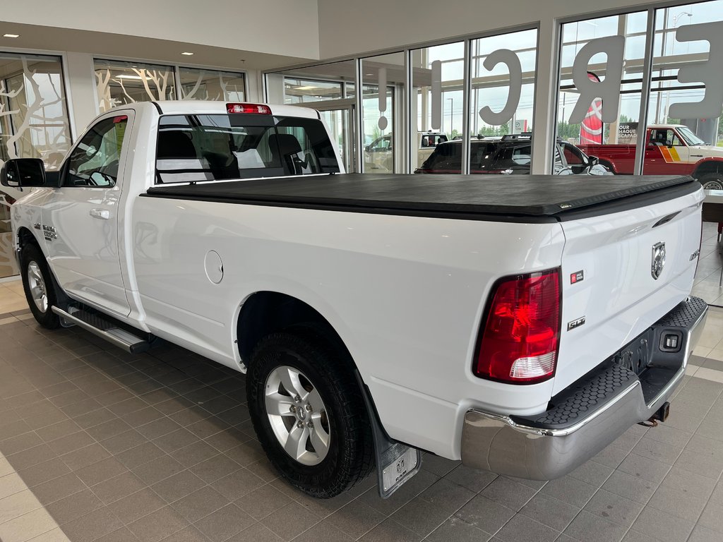 2021 Ram 1500 Classic SLT in Amos, Quebec - 7 - w1024h768px