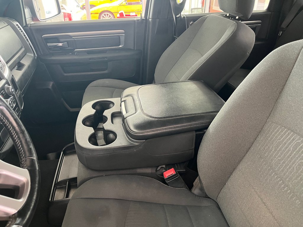 Ram 1500 Classic Warlock 2022 à Amos, Québec - 10 - w1024h768px