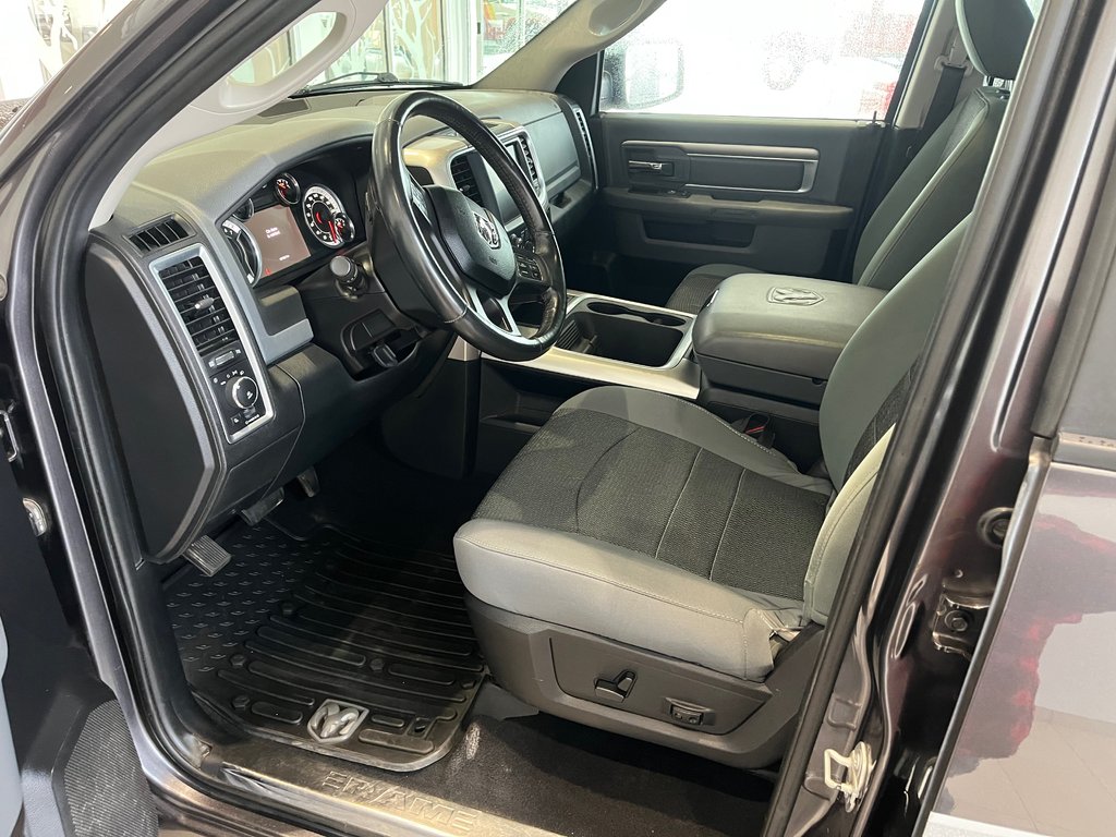 Ram 1500 SLT 2016 à Amos, Québec - 10 - w1024h768px