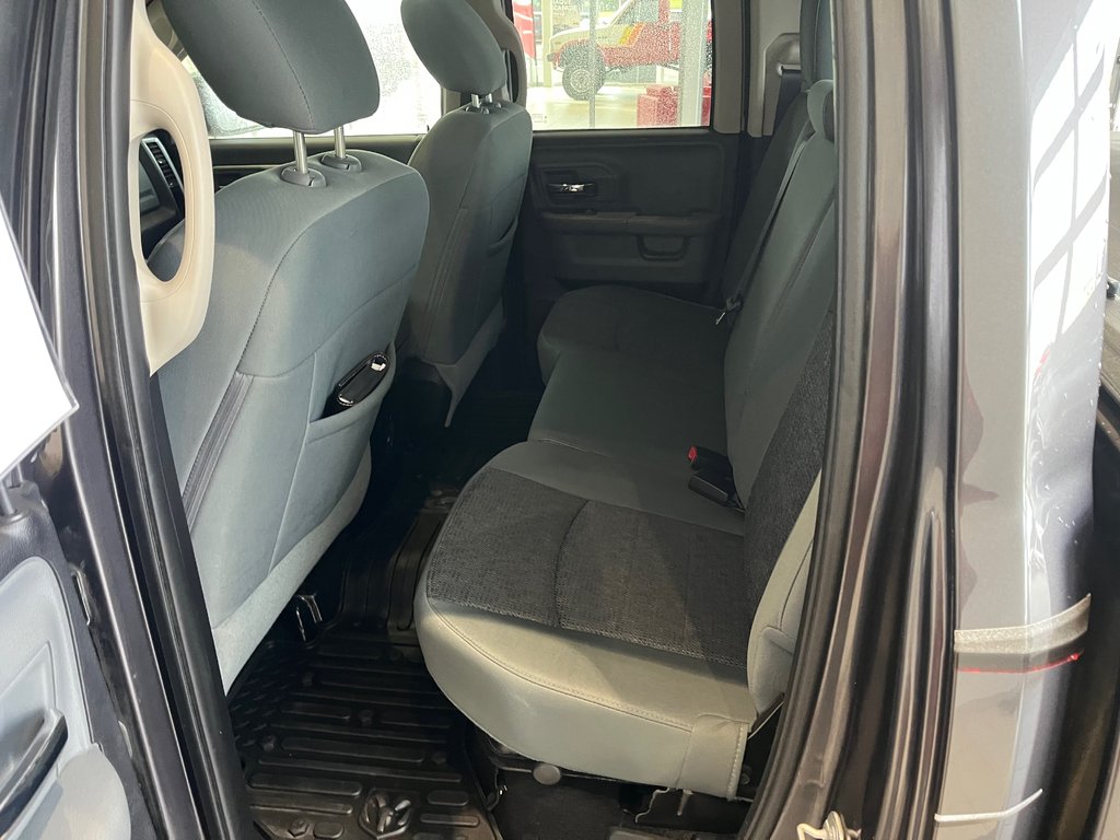 Ram 1500 SLT 2016 à Amos, Québec - 9 - w1024h768px