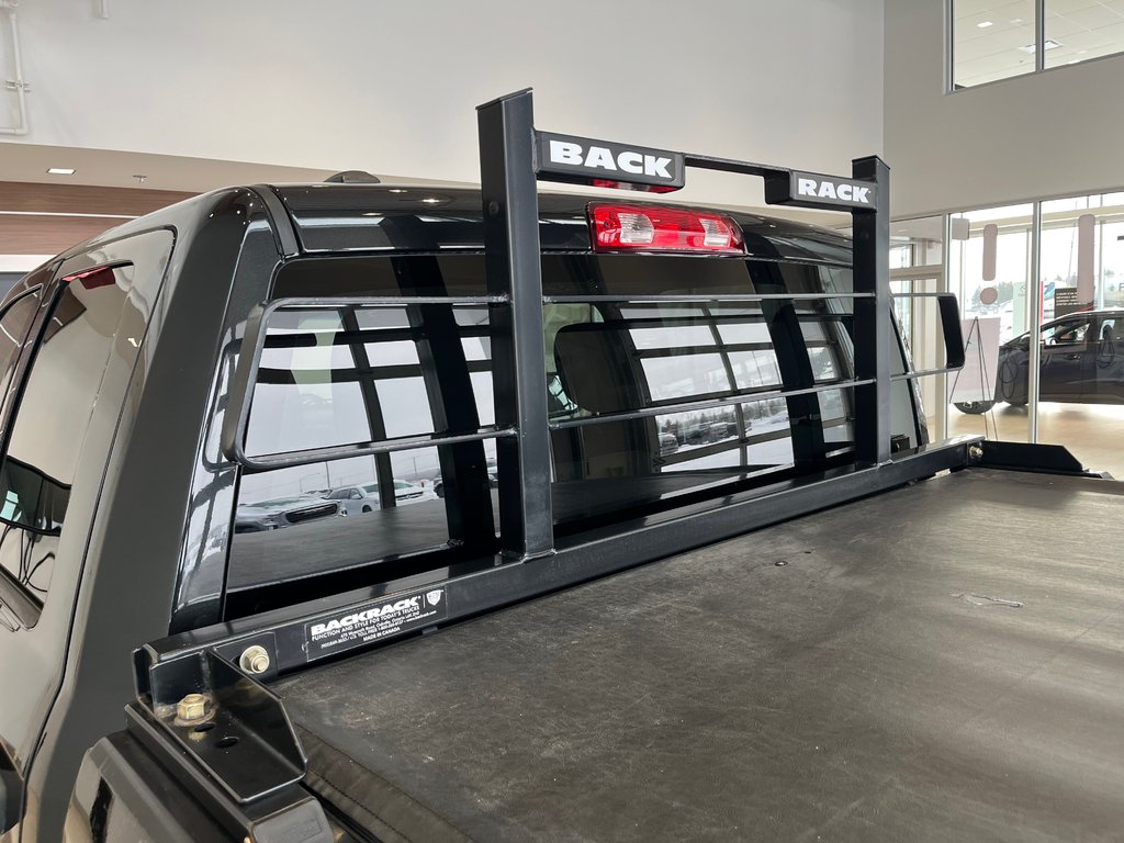 2017 Ram 1500 Express in Amos, Quebec - 17 - w1024h768px