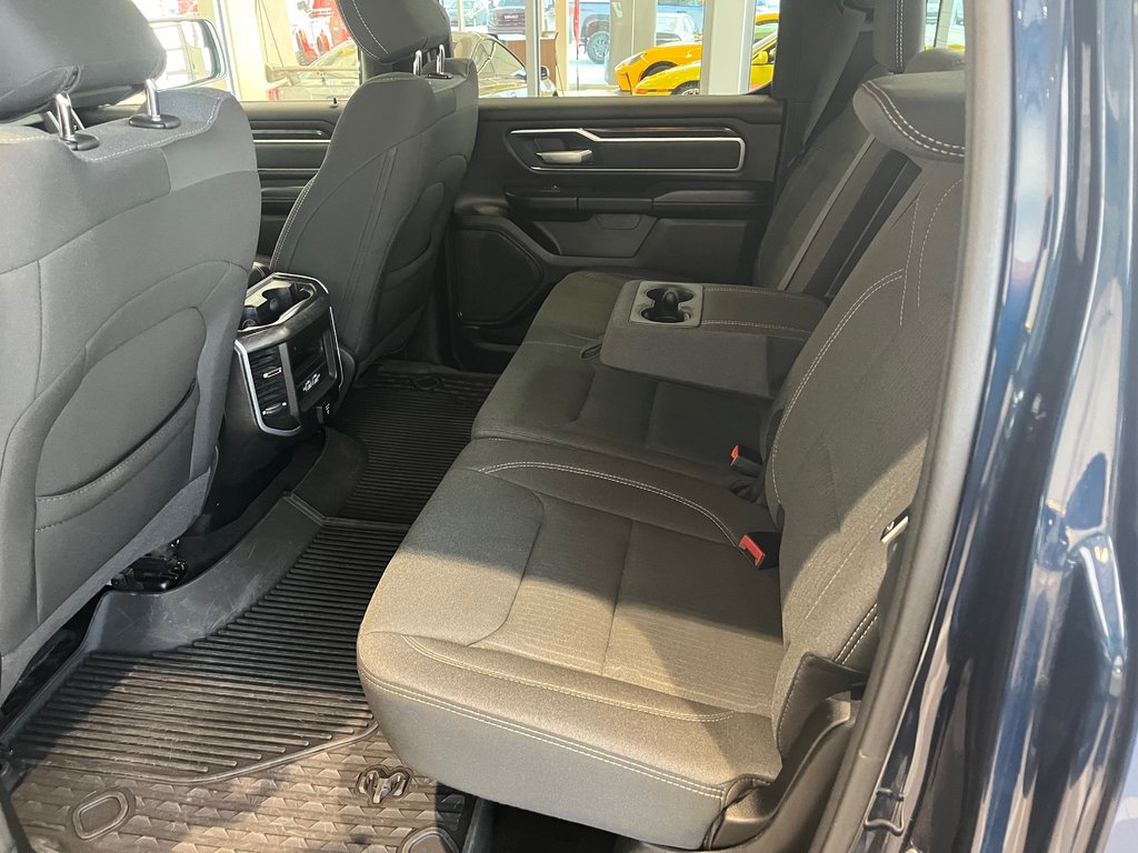 Ram 1500 Big Horn 2022 à Amos, Québec - 6 - w1024h768px